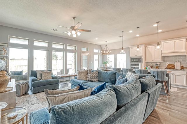 3414 Zuse Street, Iowa Colony, TX 77583
