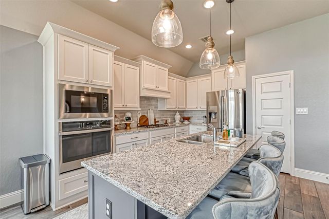3414 Zuse Street, Iowa Colony, TX 77583