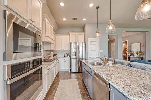 3414 Zuse Street, Iowa Colony, TX 77583