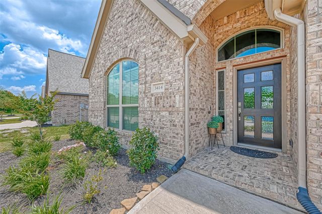 3414 Zuse Street, Iowa Colony, TX 77583