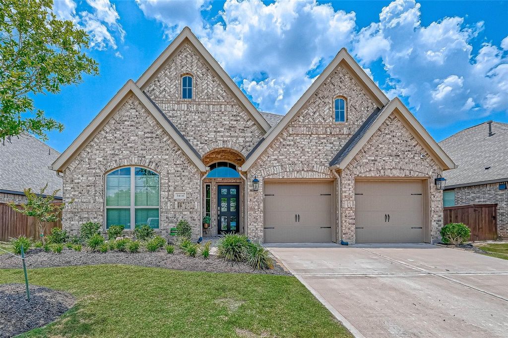 3414 Zuse Street, Iowa Colony, TX 77583