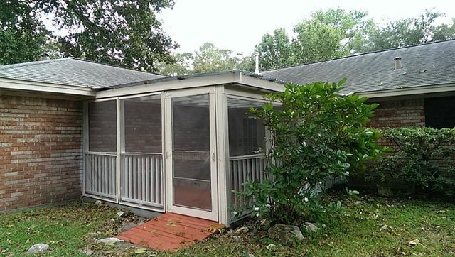 9122 Western Drive, Houston, TX 77080