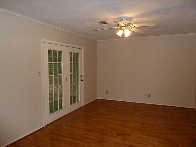 9122 Western Drive, Houston, TX 77080