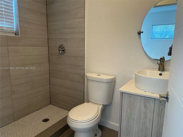 2206 Simms St 2206, Hollywood, FL 33020