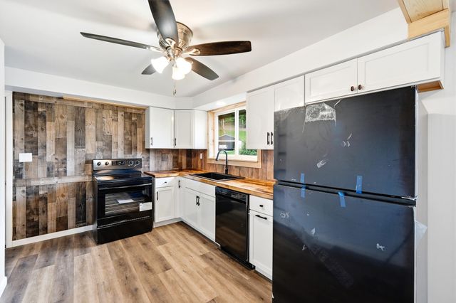 1137 Norway Avenue, Huntington, WV 25705