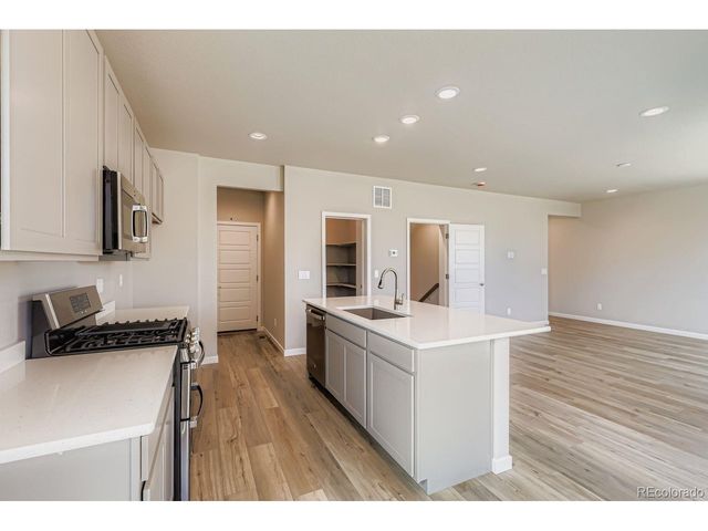 2143 Silverado Ln, Fort Lupton, CO 80621