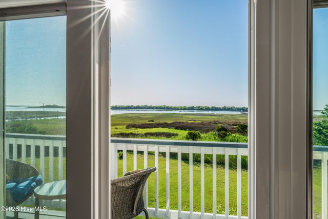 2545 Crab Catcher Court, Wilmington, NC 28409