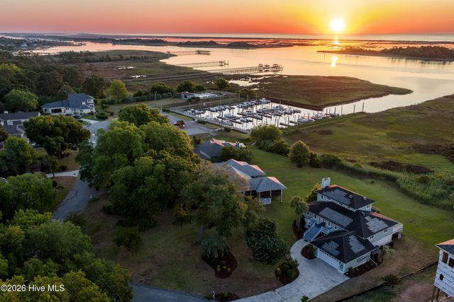 2545 Crab Catcher Court, Wilmington, NC 28409
