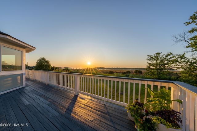 2545 Crab Catcher Court, Wilmington, NC 28409
