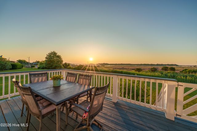 2545 Crab Catcher Court, Wilmington, NC 28409