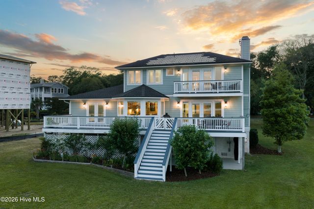 2545 Crab Catcher Court, Wilmington, NC 28409