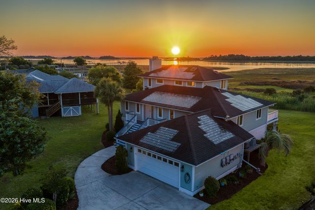 2545 Crab Catcher Court, Wilmington, NC 28409