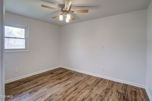 932 East Mountain View Road, Johnson City, TN 37601