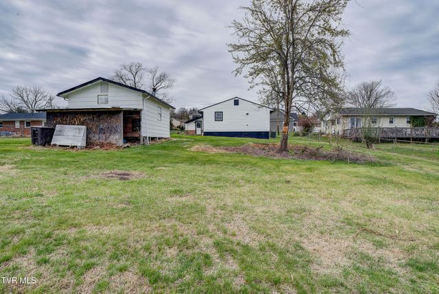 932 East Mountain View Road, Johnson City, TN 37601