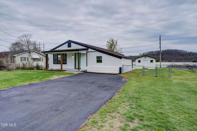 932 East Mountain View Road, Johnson City, TN 37601