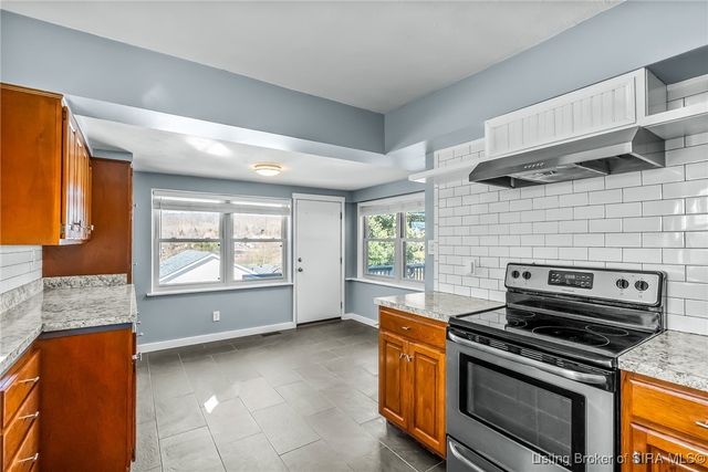 7510 E Pennington Street NE, Lanesville, IN 47136