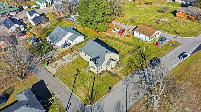 7510 E Pennington Street NE, Lanesville, IN 47136