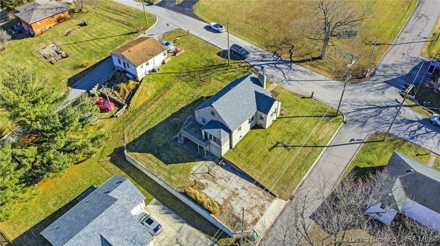 7510 E Pennington Street NE, Lanesville, IN 47136