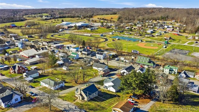 7510 E Pennington Street NE, Lanesville, IN 47136