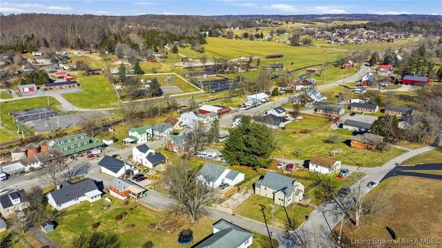 7510 E Pennington Street NE, Lanesville, IN 47136