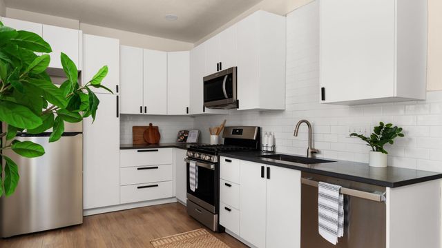 2118 Zephyr LN, Round Rock, TX 78664