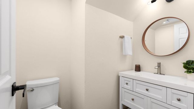 2118 Zephyr LN, Round Rock, TX 78664