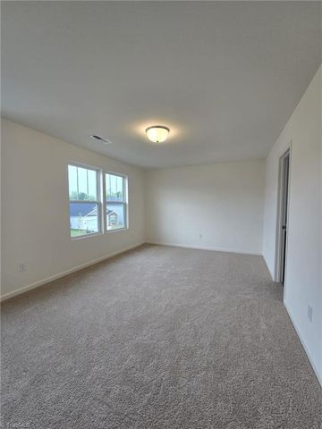 5140 Reedy Fork School Road, Greensboro, NC 27405