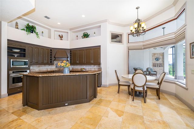 2313 ROAT DRIVE, Orlando, FL 32835