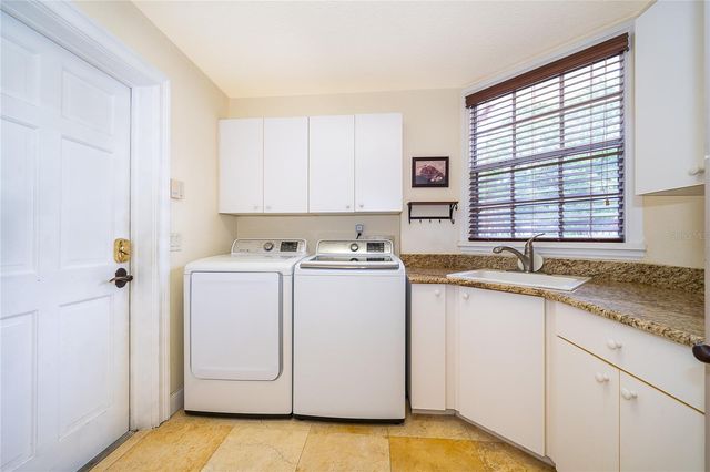 2313 ROAT DRIVE, Orlando, FL 32835