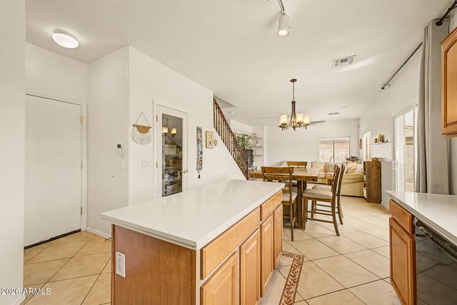 6025 S 15TH Drive, Phoenix, AZ 85041