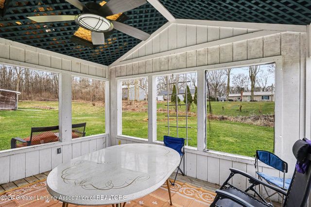 1761 Schoolcraft Street, Holt, MI 48842