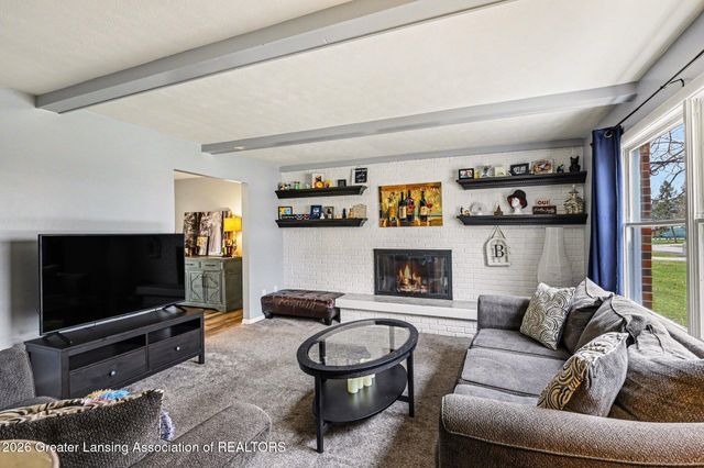 1761 Schoolcraft Street, Holt, MI 48842