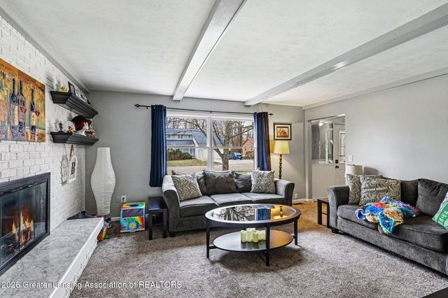 1761 Schoolcraft Street, Holt, MI 48842