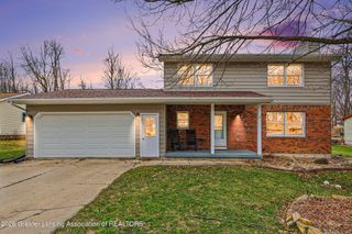 1761 Schoolcraft Street, Holt, MI 48842