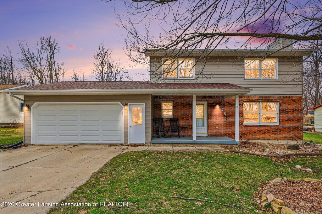 1761 Schoolcraft Street, Holt, MI 48842