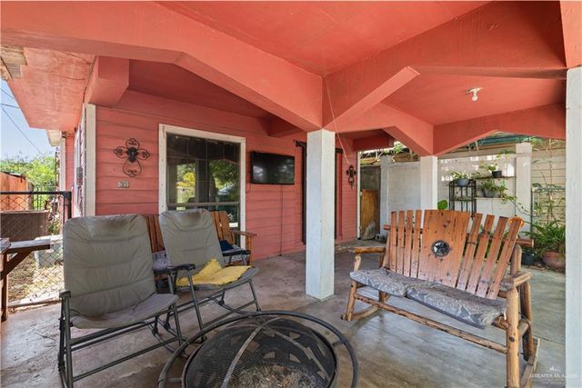 504 E Chapa Avenue, Pharr, TX 78577