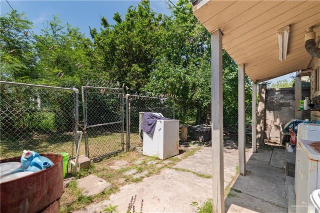504 E Chapa Avenue, Pharr, TX 78577
