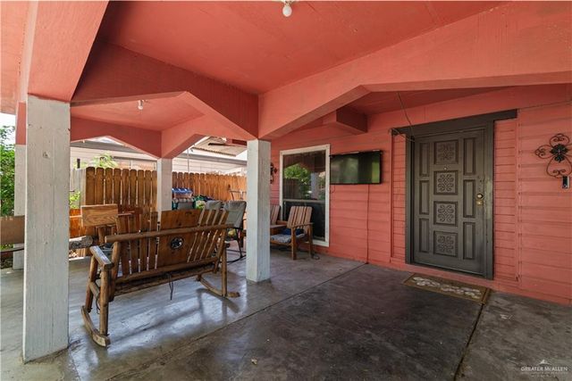 504 E Chapa Avenue, Pharr, TX 78577