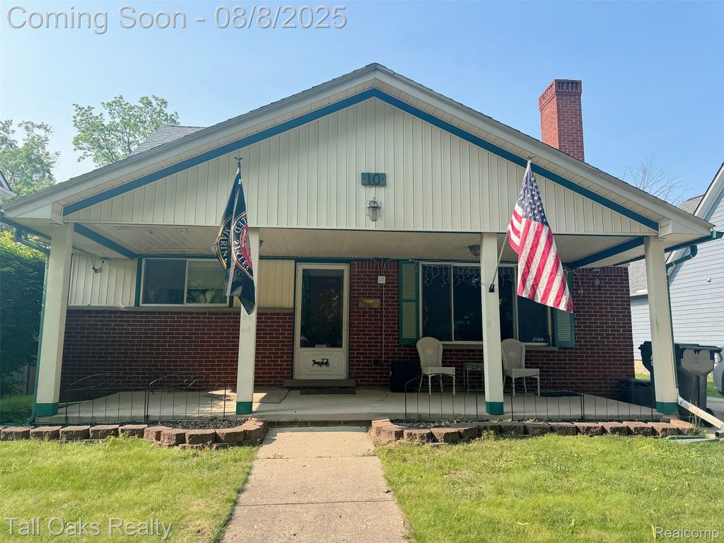 10 Wenonah Drive, Pontiac, MI 48341