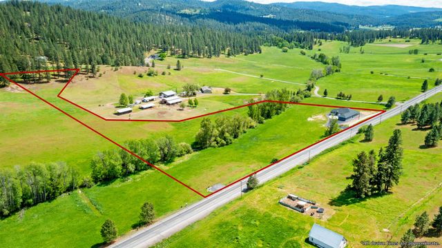 19490 N Madison Rd, Mead, WA 99021