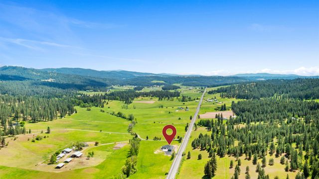 19490 N Madison Rd, Mead, WA 99021