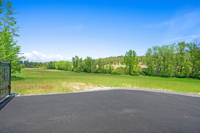 19490 N Madison Rd, Mead, WA 99021