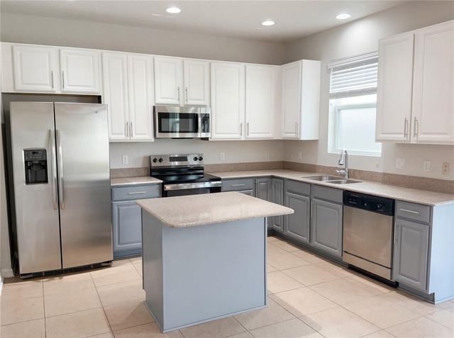 3830 ENCHANTMENT LANE, St Cloud, FL 34772