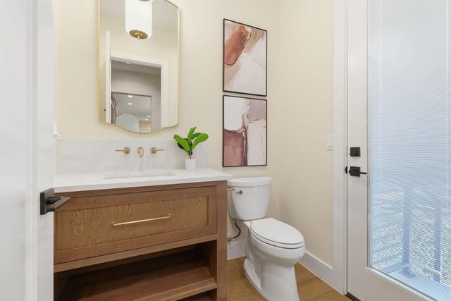 2803 Oak Park DR, Austin, TX 78704