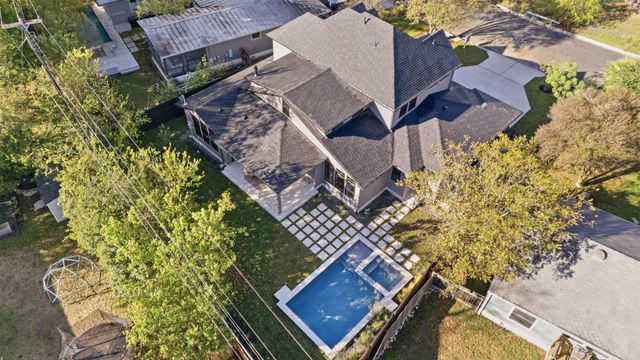 2803 Oak Park DR, Austin, TX 78704