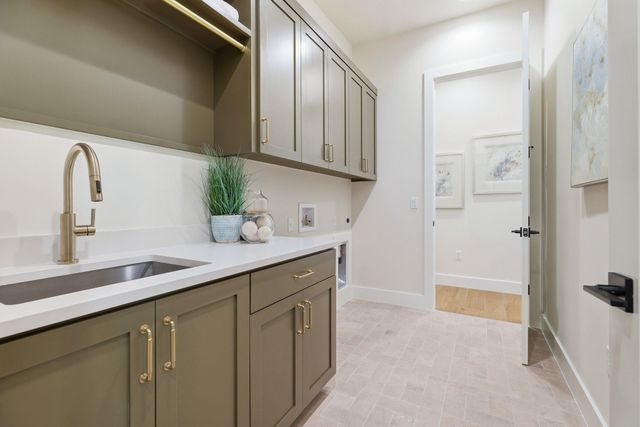 2803 Oak Park DR, Austin, TX 78704