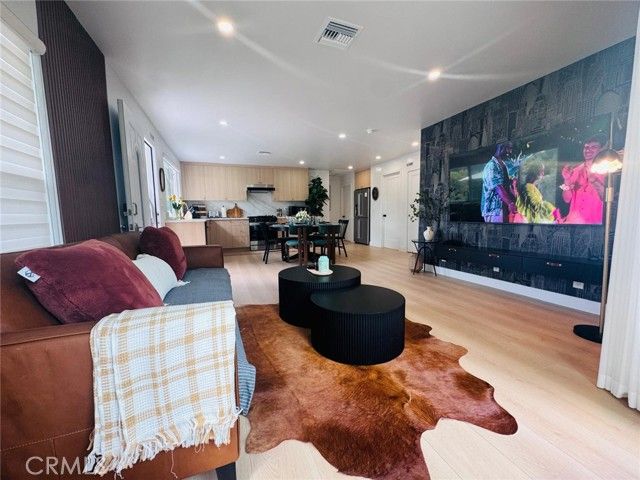 524 S Astell, West Covina, CA 91790