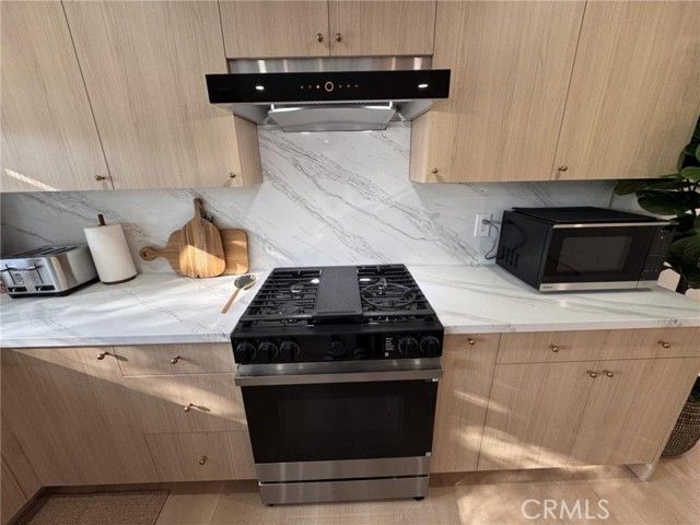 524 S Astell, West Covina, CA 91790