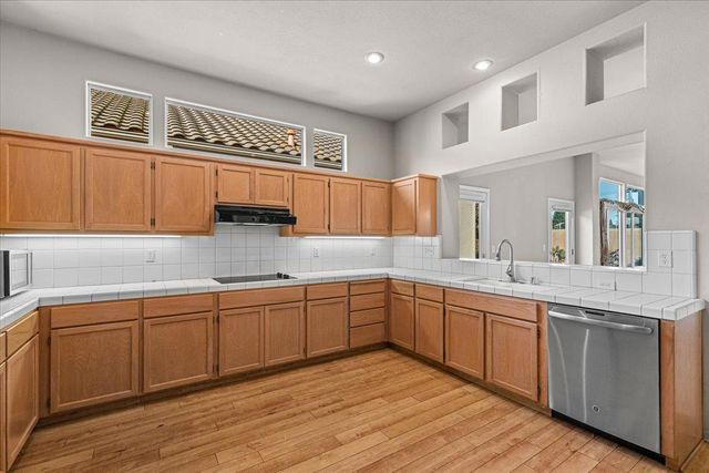 433 Terrasol Ln, Oakdale, CA 95361