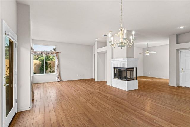 433 Terrasol Ln, Oakdale, CA 95361